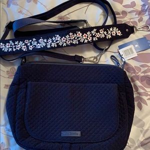 Vera Bradley Carson crossbody + extra strap